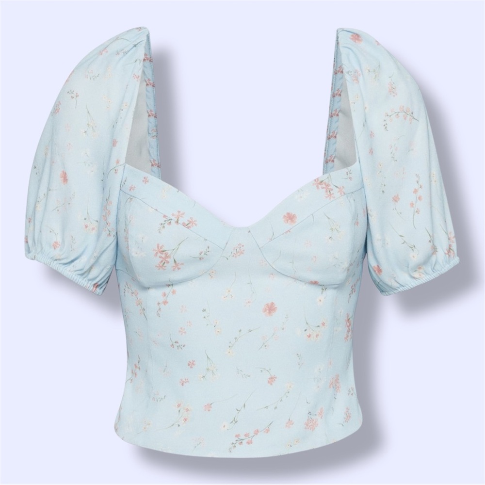 Aritzia Wilfred Novella Shortsleeve Blouse